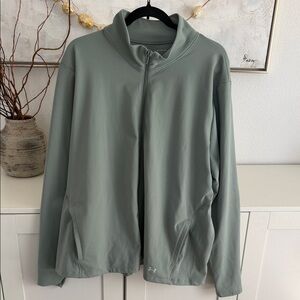 Under Armour Lightweight Full-Zip Jacket in Sage